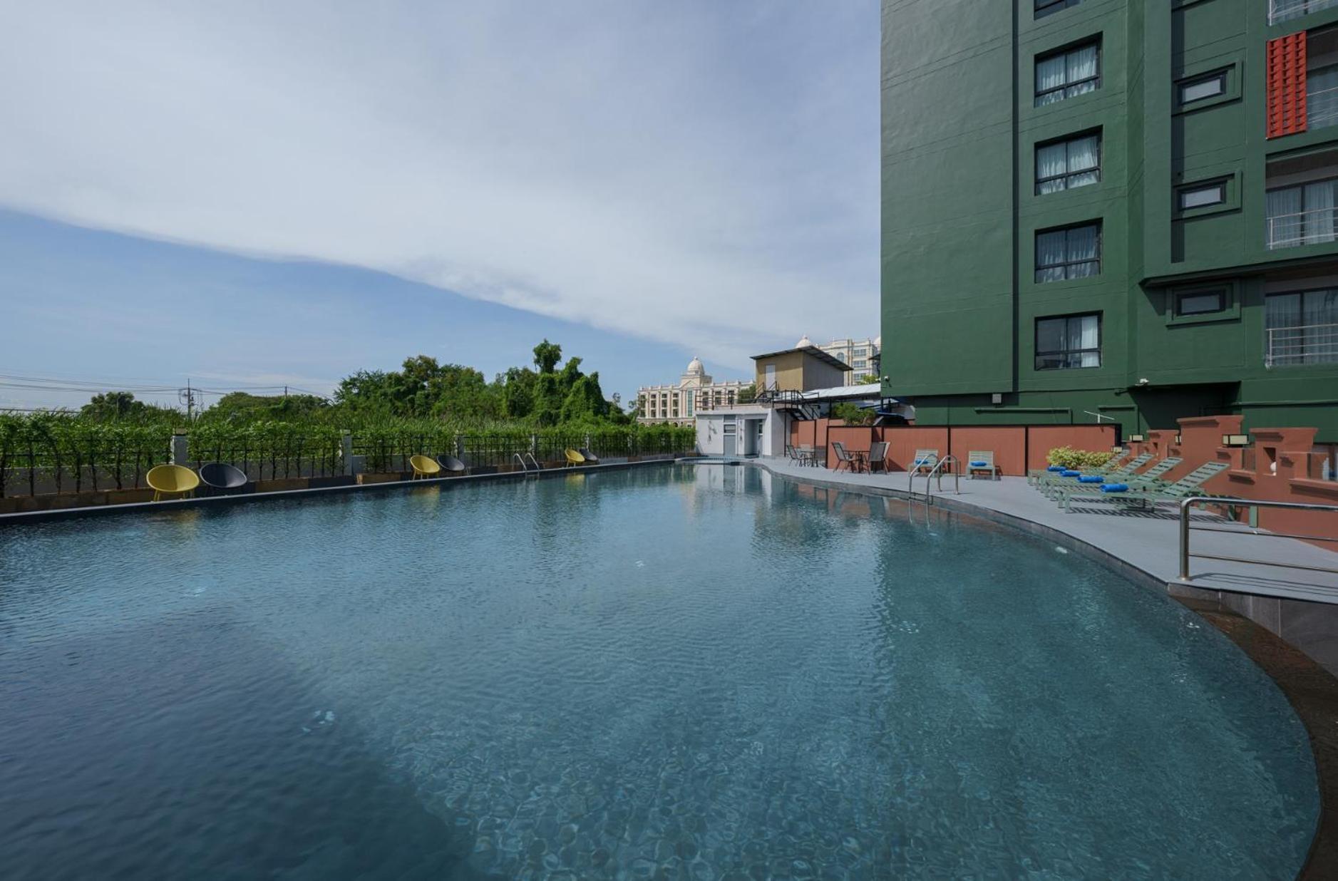 Surestay By Best Western Iconic Suvarnabhumi Bang Bo Екстер'єр фото