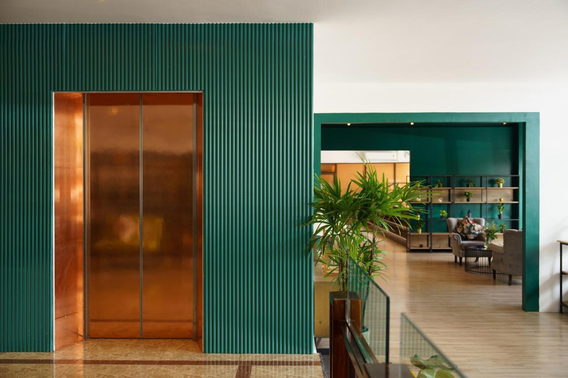 Surestay By Best Western Iconic Suvarnabhumi Bang Bo Екстер'єр фото