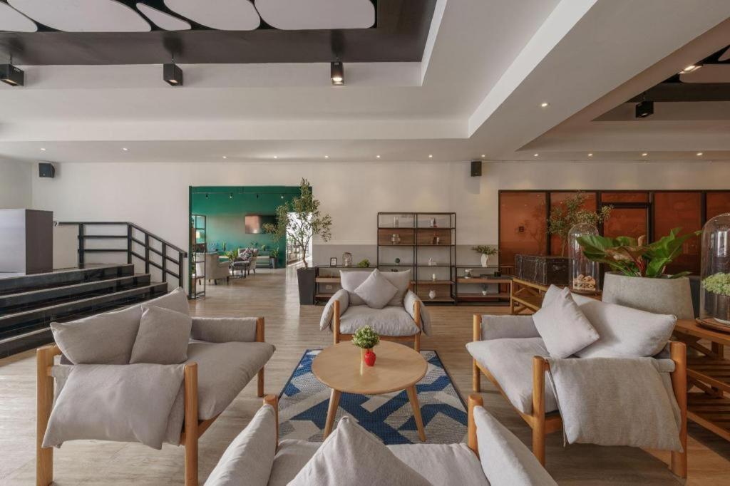 Surestay By Best Western Iconic Suvarnabhumi Bang Bo Екстер'єр фото